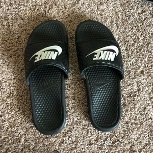 Nike slides